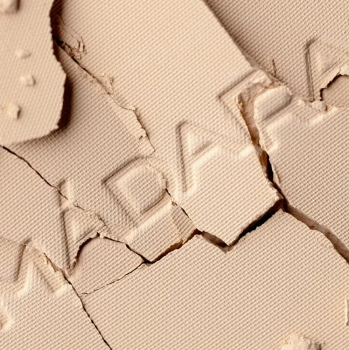 Air Equal Soft Silk Mineral Powder | Madara
