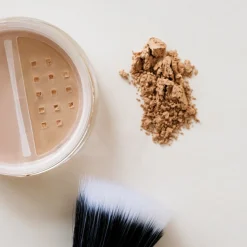 Bronzer in 2 Tönen - loser Mineralpuder