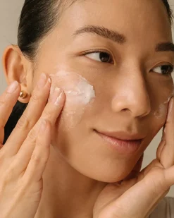 Eternal Reign Renewing Bakuchi Crème - Anti Aging Feuchtigkeitscreme mit Bakuchiol
