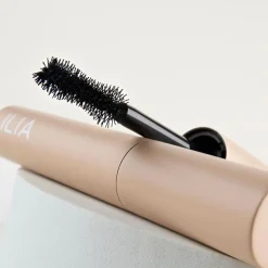 Fullest Voluminizing Mascara - ILIA - schwarze Wimperntusche