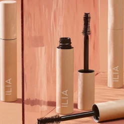 Fullest Voluminizing Mascara - ILIA - schwarze Wimperntusche