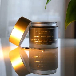 Gommage Extraordinaire - Sanfte, klärende und pflegende Maske mit Vitaminbooster