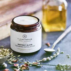 Instant Glow Calming Exfoliator - Flower and Spice - Peeling