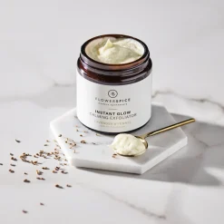 Instant Glow Calming Exfoliator - Flower and Spice - Peeling