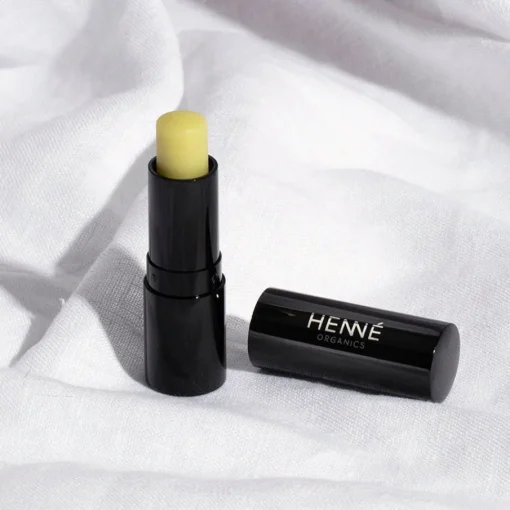 LUXURY LIP BALM V2 - Lippenpflegestift | HENNÉ Organics